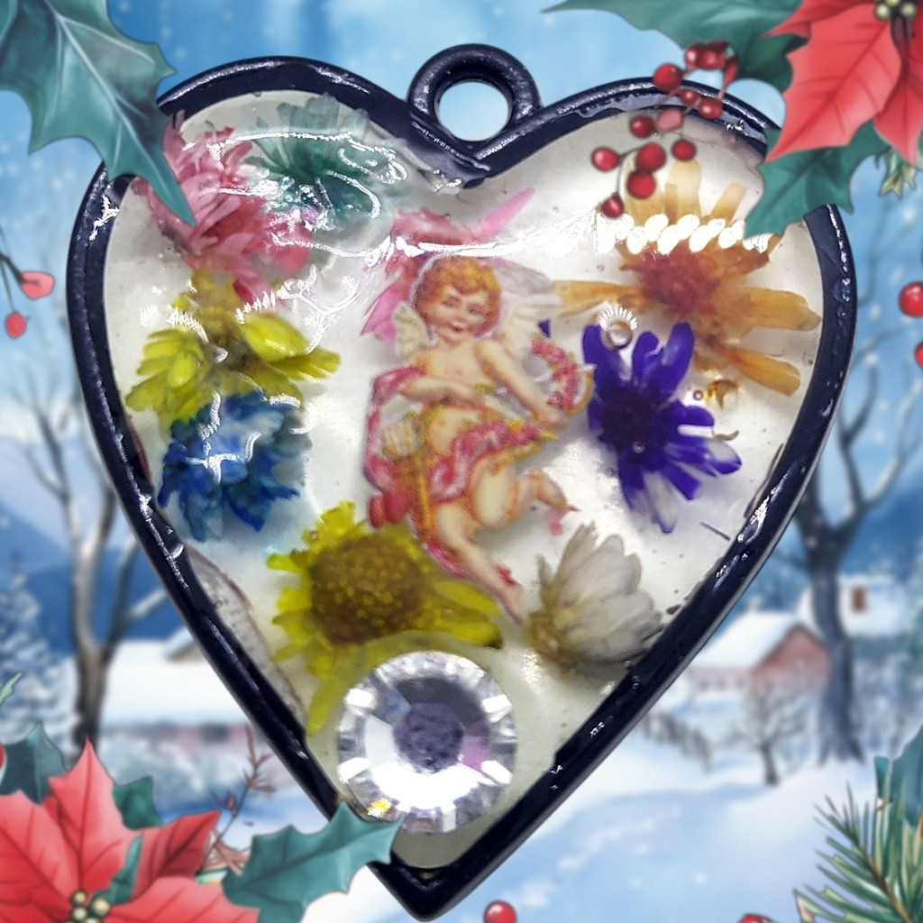 Pendentif cœur ange fleurale
