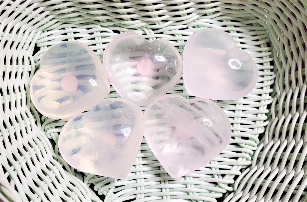 Coeur cristal de roche laiteux 