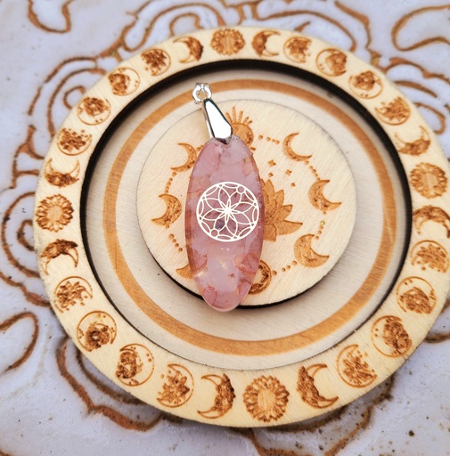 Pendentif Quartz rose fleur de vie 