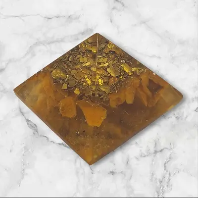 Pyramide Aventurine jaune