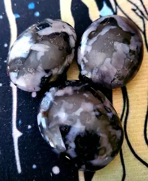 Merlinite