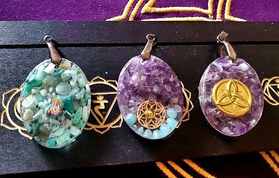 Pendentif minéraux